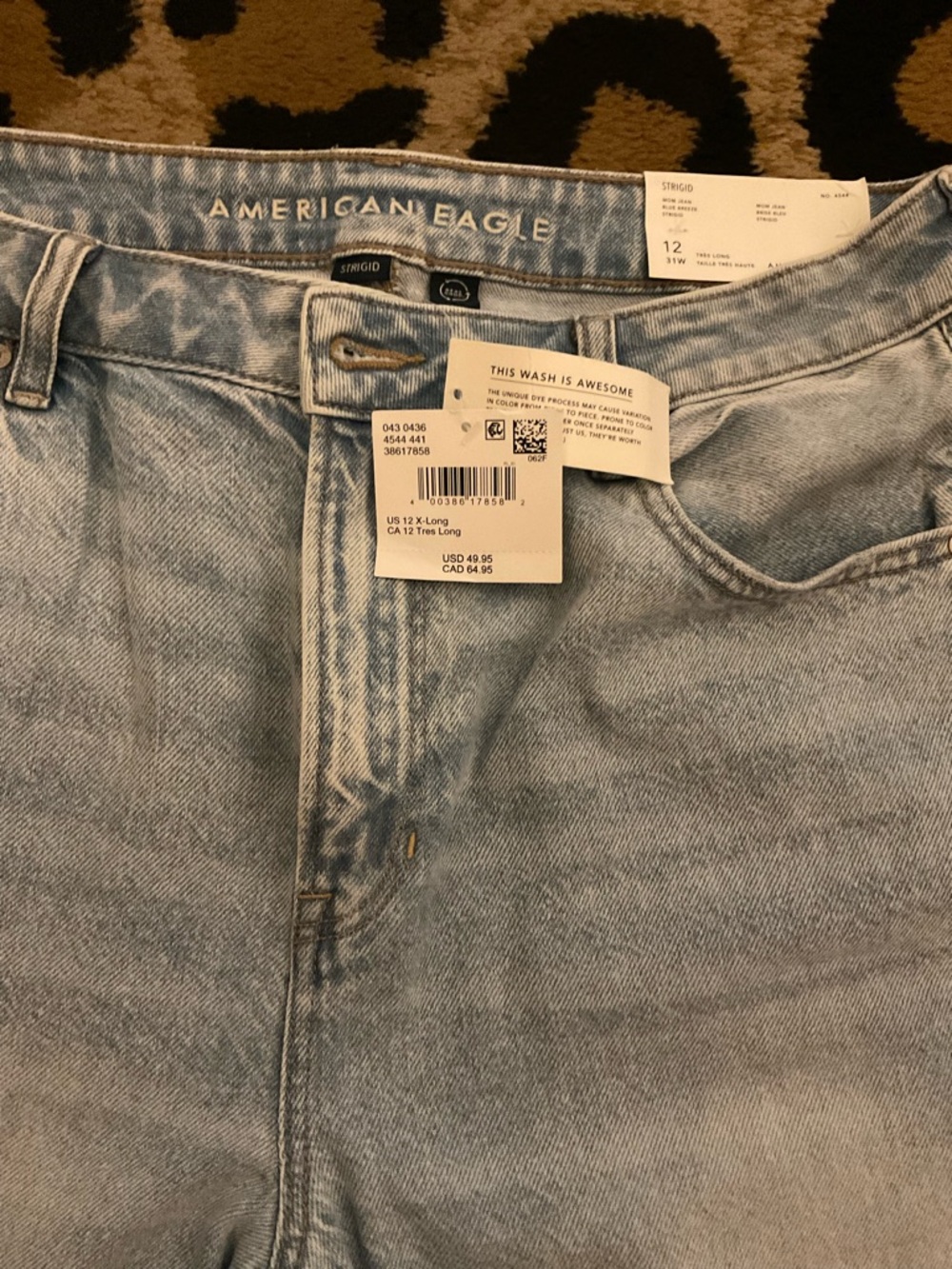 American Eagle Outfitters Women’s Relaxed Jeans - Light Blue Wash
